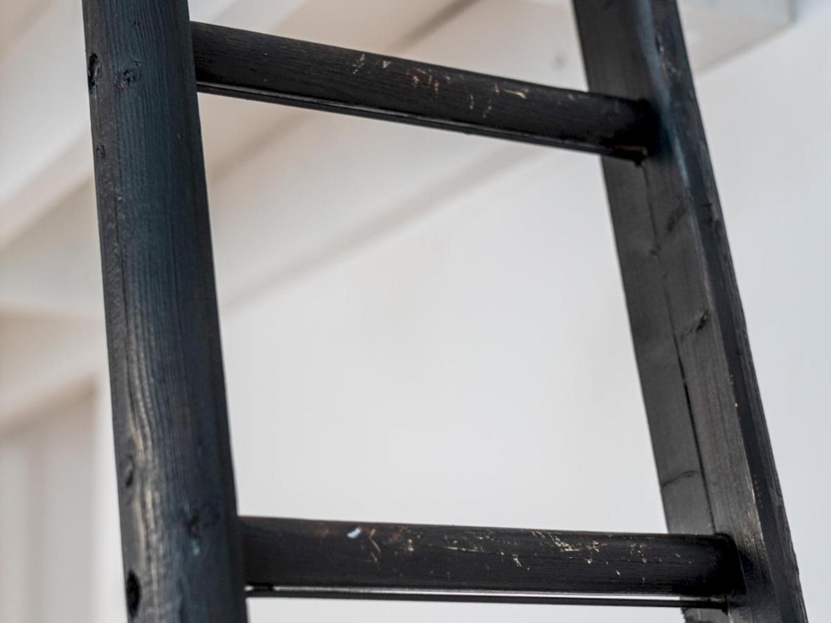 Pass The Keys Rustic And Quirky Flat In Charming Charlton Village Londra Esterno foto